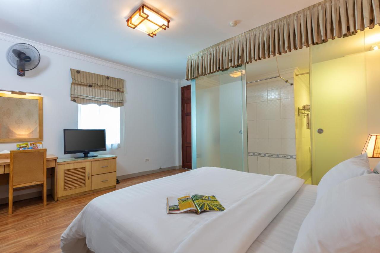 Blau Hotel Ханой Экстерьер фото