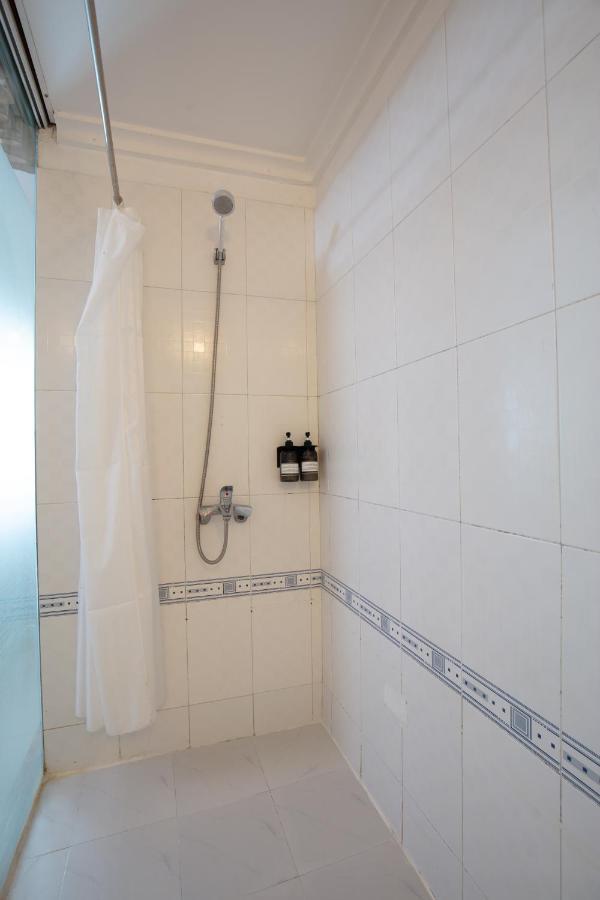 Blau Hotel Ханой Экстерьер фото