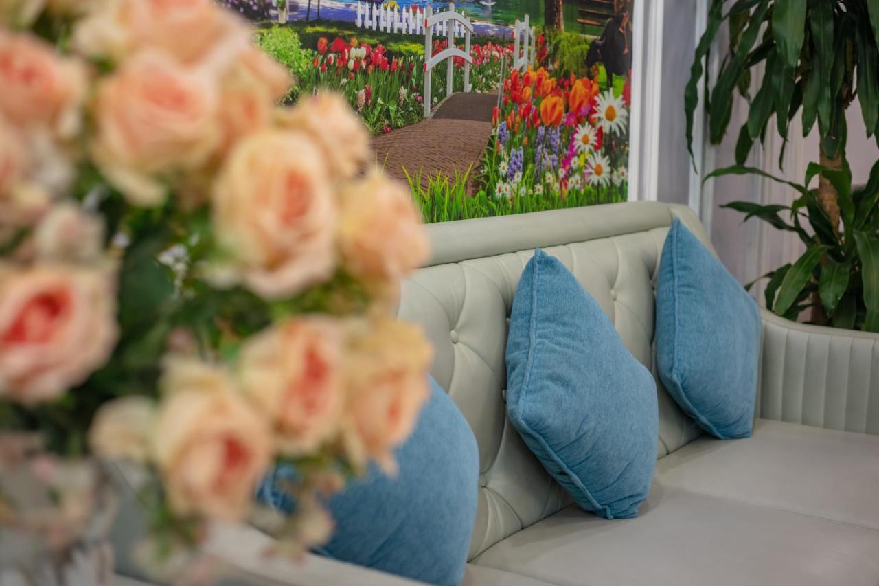 Blau Hotel Ханой Экстерьер фото